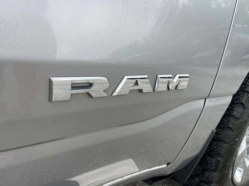 Used 2020 RAM 1500 Big Horn AWD/4WD image 10