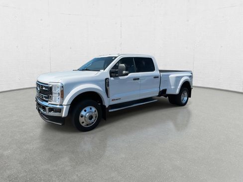 Used 2024 Ford F450 XLT AWD/4WD image 4