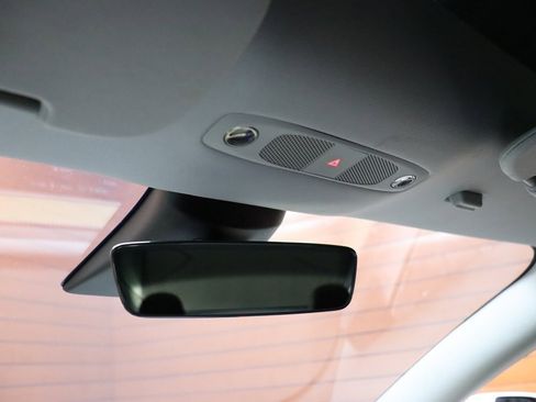 Used 2023 Tesla Model 3 Standard Range image 47