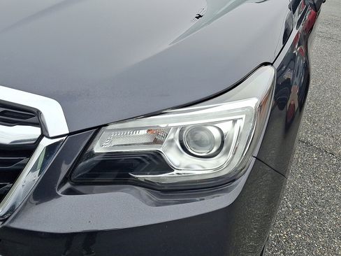 Used 2018 Subaru Forester 2.5i Limited image 8