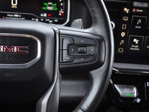 Used 2023 GMC Sierra 1500 AT4 w/ AT4 Premium Package AWD/4WD image 22