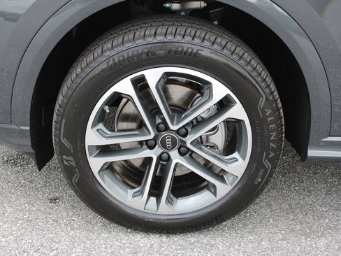 Certified 2025 Audi Q5 Premium Plus w/ Premium Plus AWD/4WD image 34