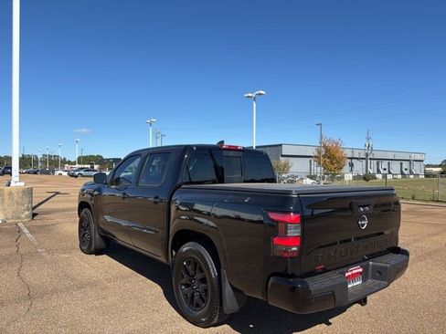 New 2026 Nissan Frontier SV image 2