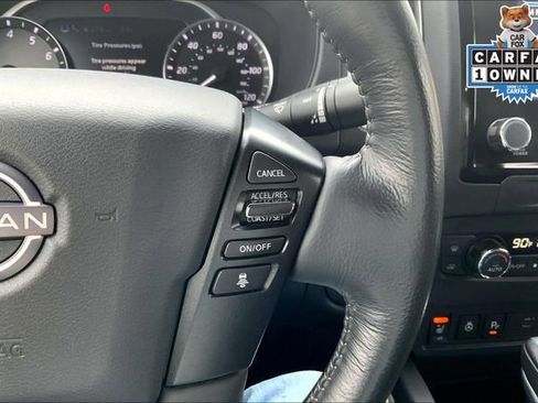 Used 2023 Nissan Frontier SV w/ SV Premium Package image 18