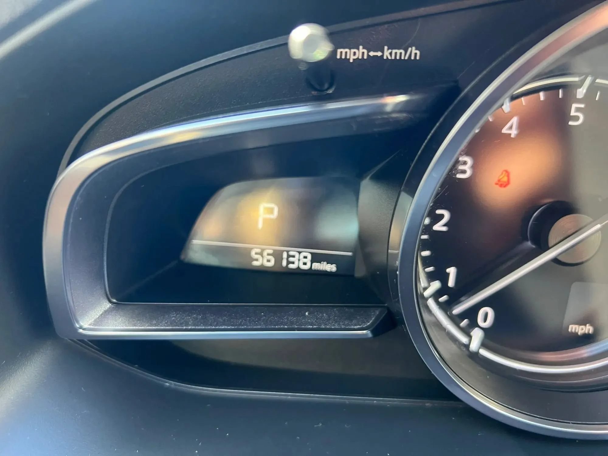 Used 2018 MAZDA MAZDA3 Grand Touring w/ Premium Equipment Package FWD image 18