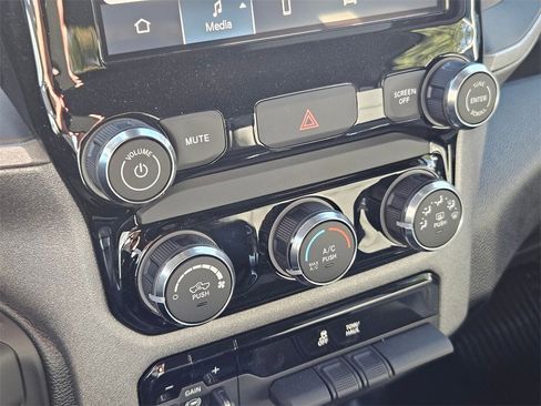 New 2026 RAM 2500 Tradesman image 25