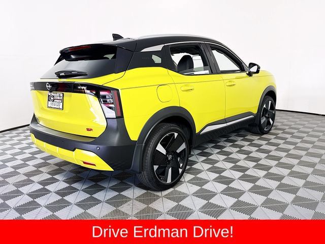 Used 2025 Nissan Kicks SR FWD image 22