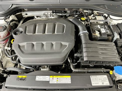 Used 2024 Volkswagen GTI S FWD image 31