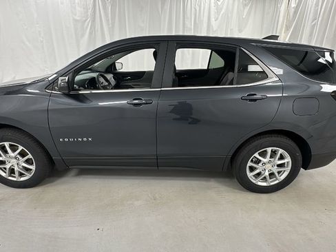 Used 2023 Chevrolet Equinox LT image 6