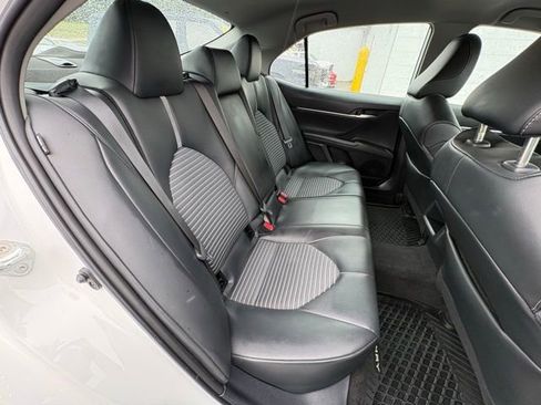 Used 2024 Toyota Camry SE FWD image 27