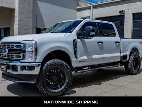 Used 2024 Ford F250 XLT w/ FX4 Off-Road Package AWD/4WD image 4