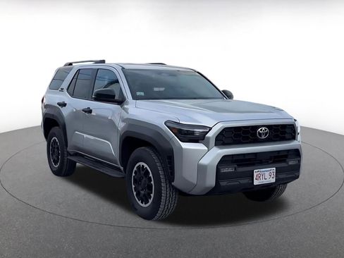 Used 2025 Toyota 4Runner TRD Off-Road image 3