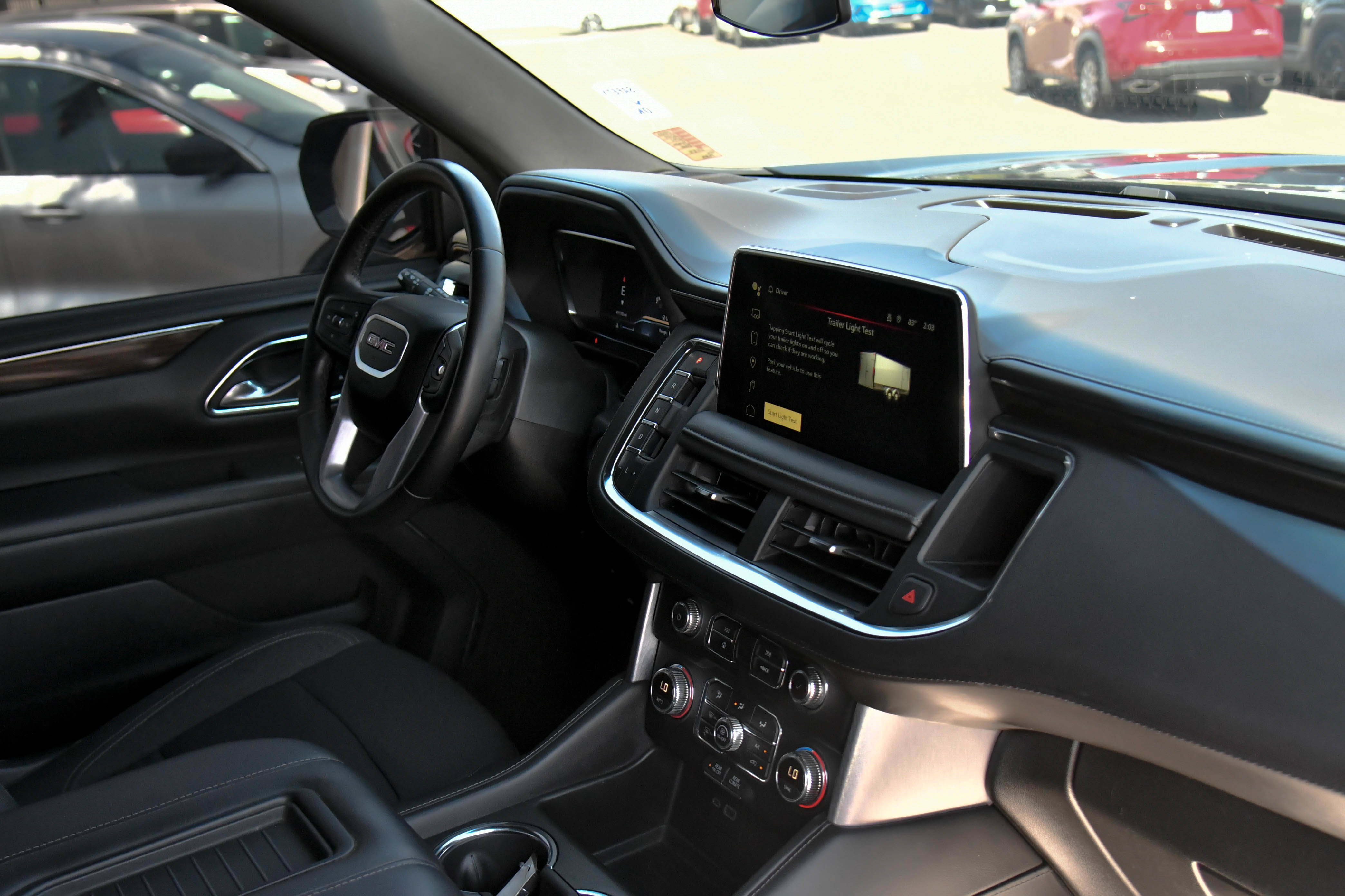 Used 2024 GMC Yukon SLE AWD/4WD image 48