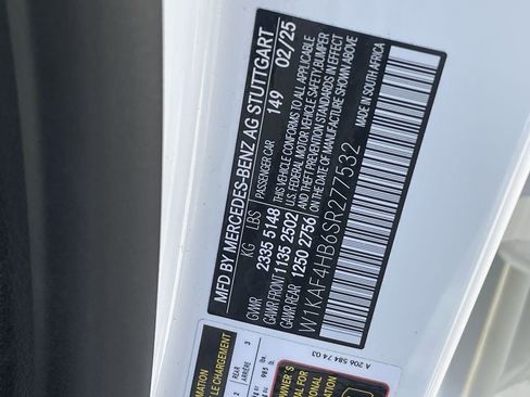 Used 2025 Mercedes-Benz C 300 4MATIC Sedan image 33