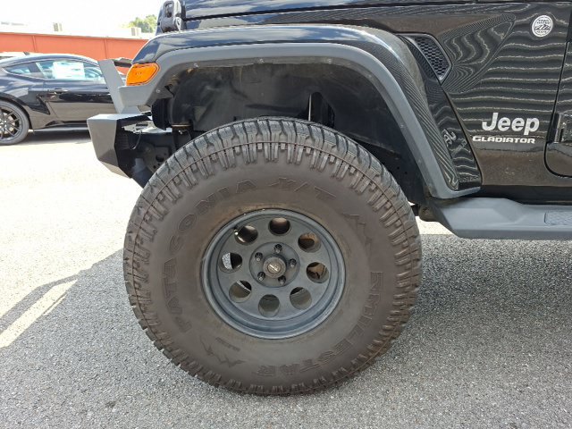 Used 2020 Jeep Gladiator Overland w/ Popular Equipment Package AWD/4WD image 10