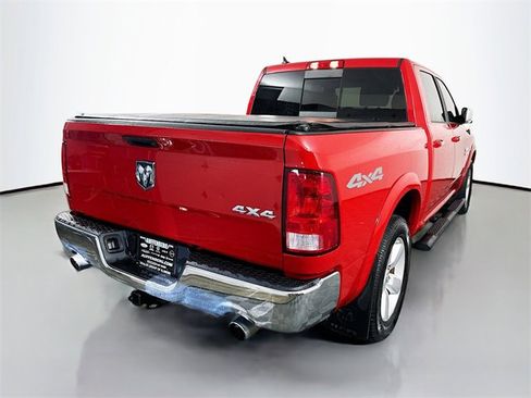 Used 2018 RAM 1500 SLT image 7