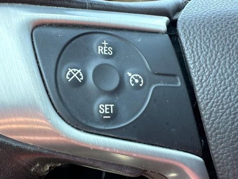 Used 2019 GMC Acadia SLT w/ LPO, Floor Liner Package FWD image 17