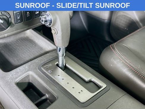 Used 2012 Nissan Frontier PRO-4X w/ Pro-4x Luxury Pkg image 16