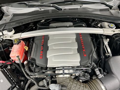 Used 2018 Chevrolet Camaro SS RWD image 24