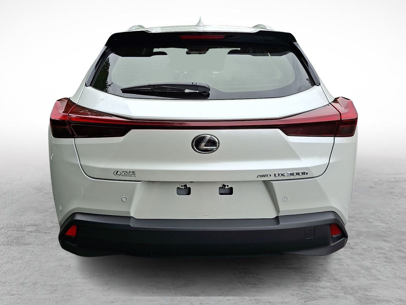 Certified 2025 Lexus UX 300h AWD w/ Accessory Package (Z1) image 5