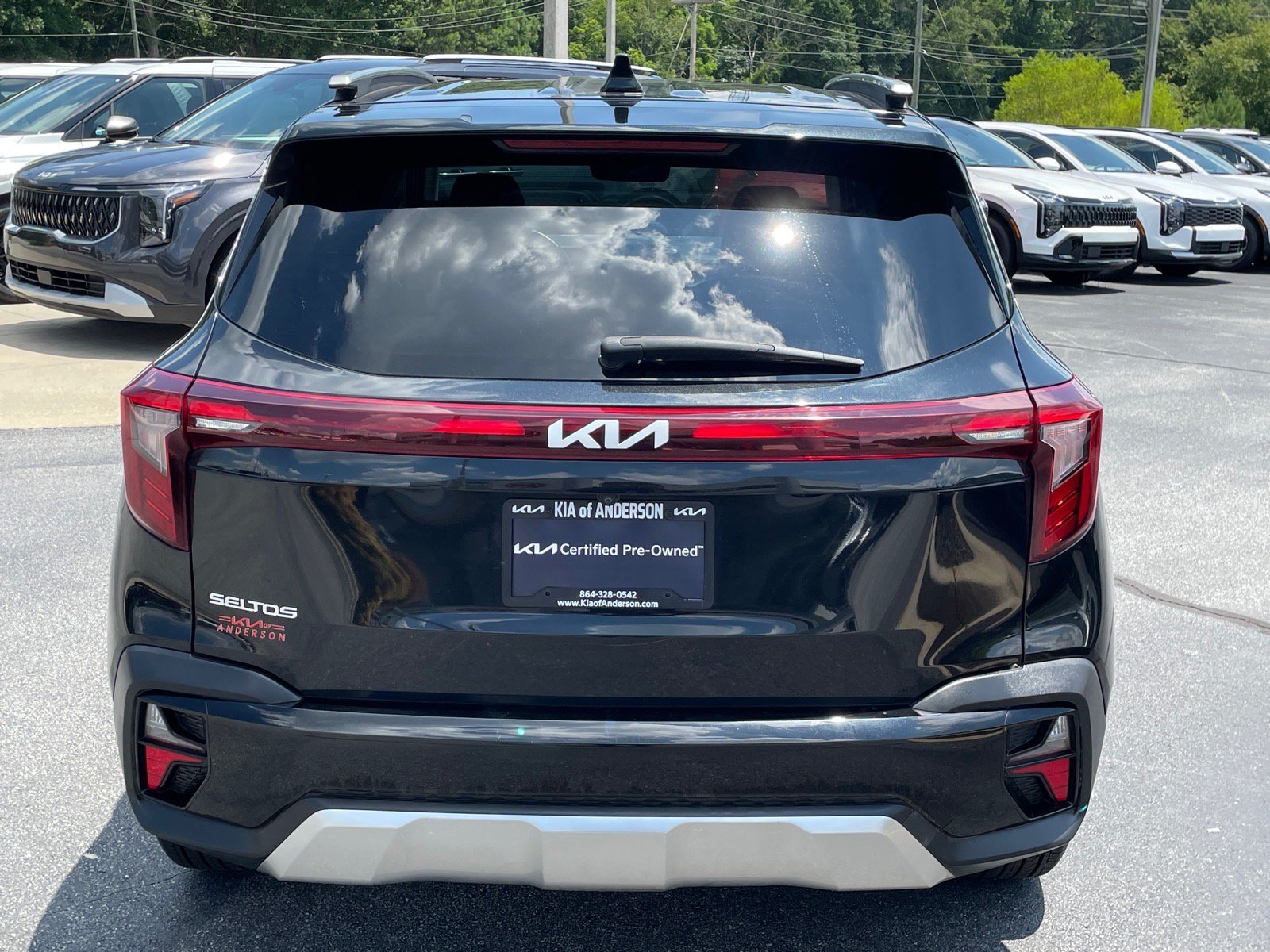 Certified 2024 Kia Seltos EX FWD image 4