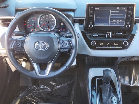Used 2022 Toyota Corolla SE image 29