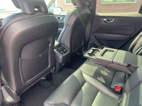Used 2019 Volvo XC60 T5 Inscription w/ Protection Package Premier AWD/4WD image 22