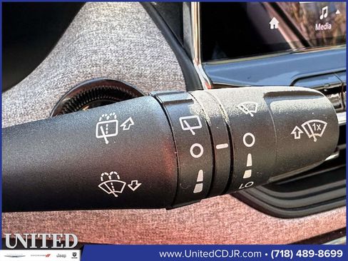 Used 2022 Jeep Compass Latitude image 29