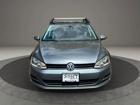 Used 2017 Volkswagen Golf S FWD image 2