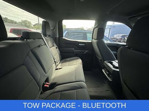 Used 2022 Chevrolet Silverado 1500 LT Trail Boss AWD/4WD image 3