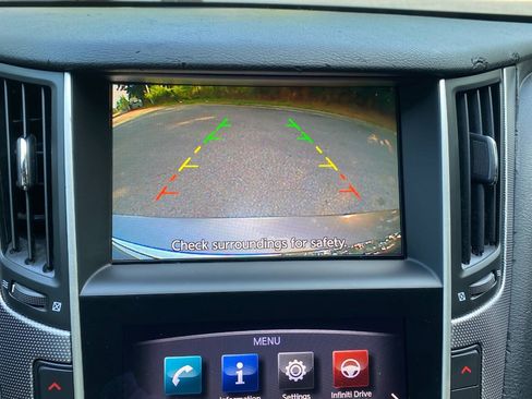 Used 2015 INFINITI Q50 w/ Moonroof Package RWD image 29