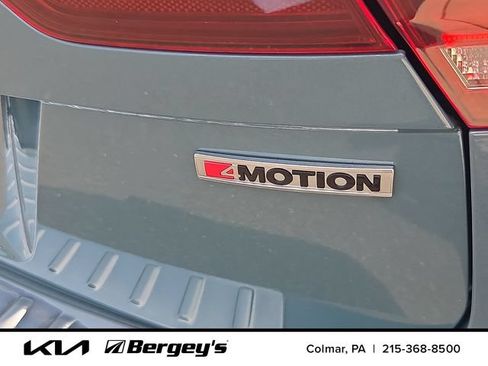 Used 2019 Volkswagen Tiguan SEL Premium w/ 3rd Row Seat Package AWD/4WD image 34
