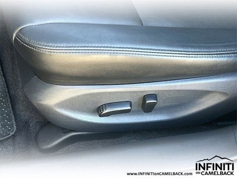 Used 2018 INFINITI Q50 Luxe w/ Cargo Package (L95) image 22