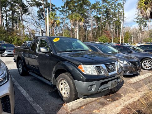 Used 2018 Nissan Frontier S image 29