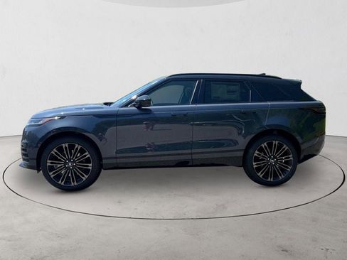 New 2026 Land Rover Range Rover Velar Dynamic SE image 2