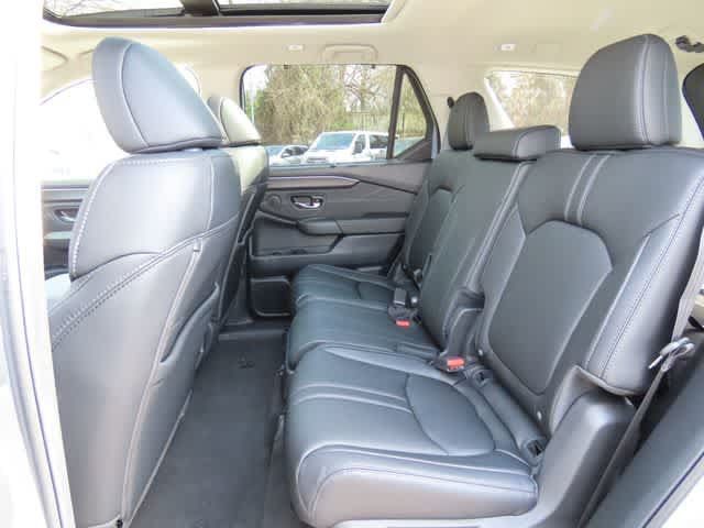 New 2026 Honda Pilot Touring image 15