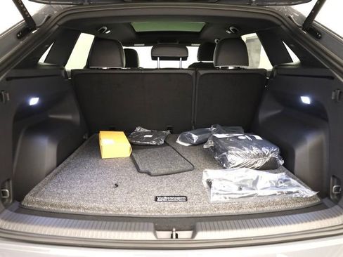 New 2026 Volkswagen Atlas Cross Sport SEL Premium R-Line AWD/4WD image 40