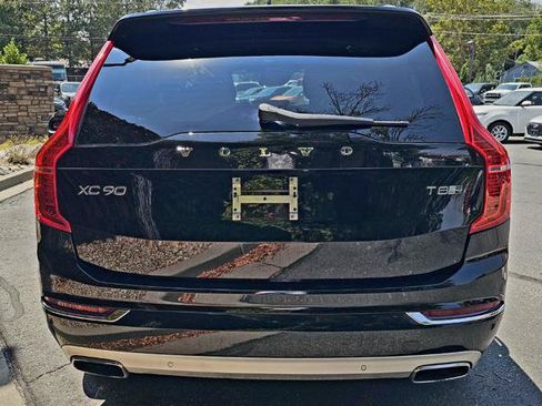 Used 2017 Volvo XC90 T8 Inscription AWD/4WD image 6