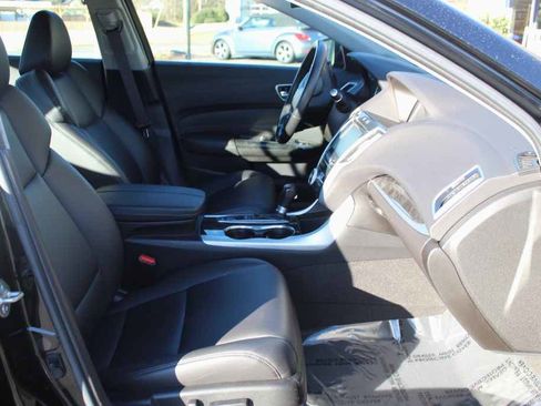 Used 2020 Acura TLX image 33