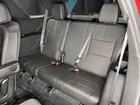 Used 2023 Chevrolet Traverse RS image 14
