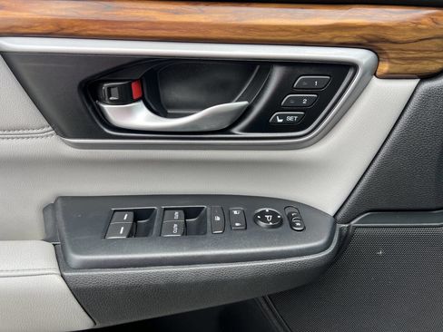 Used 2019 Honda CR-V EX-L image 11