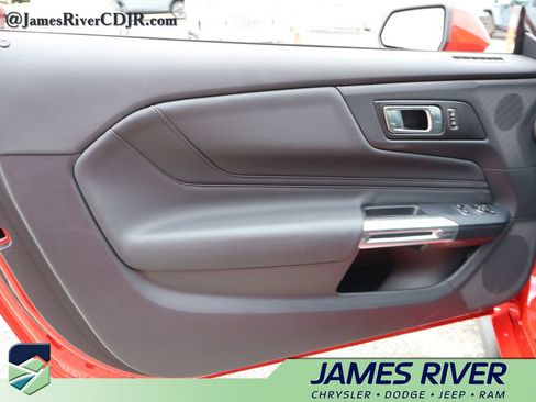 Used 2026 Ford Mustang Premium RWD image 16