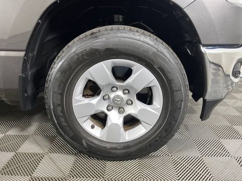 Used 2023 RAM 1500 Big Horn AWD/4WD image 9