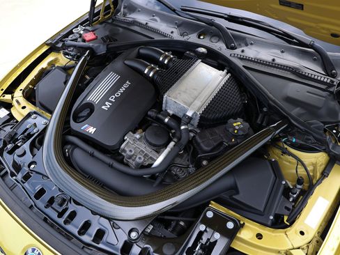 Used 2015 BMW M4 Coupe RWD image 56