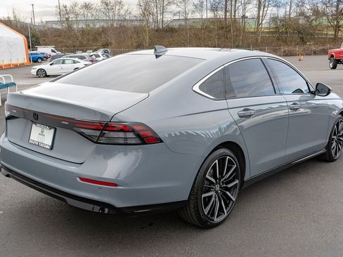 Certified 2025 Honda Accord Touring image 14