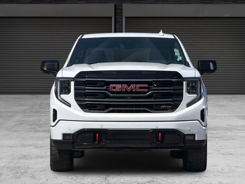 Used 2025 GMC Sierra 1500 AT4 AWD/4WD image 10