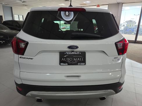 Used 2019 Ford Escape SE AWD/4WD image 6
