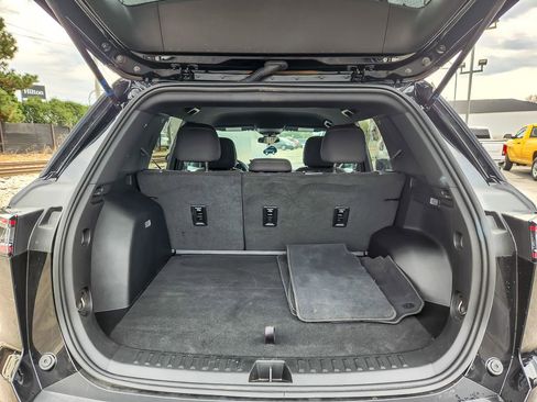 Used 2025 Chevrolet Equinox LT image 17