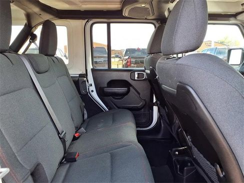 Certified 2024 Jeep Wrangler Unlimited Rubicon image 16