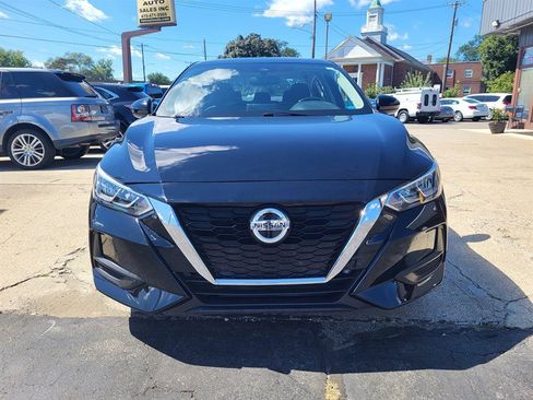 Used 2021 Nissan Sentra SV w/ Trunk Package FWD image 2